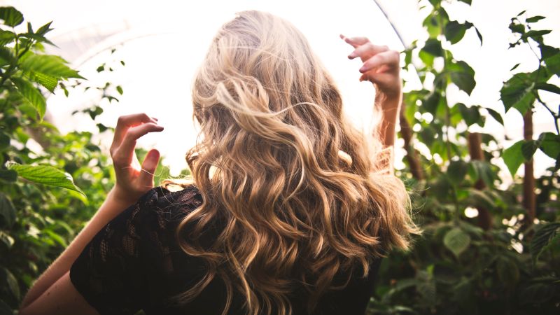 hairstyle