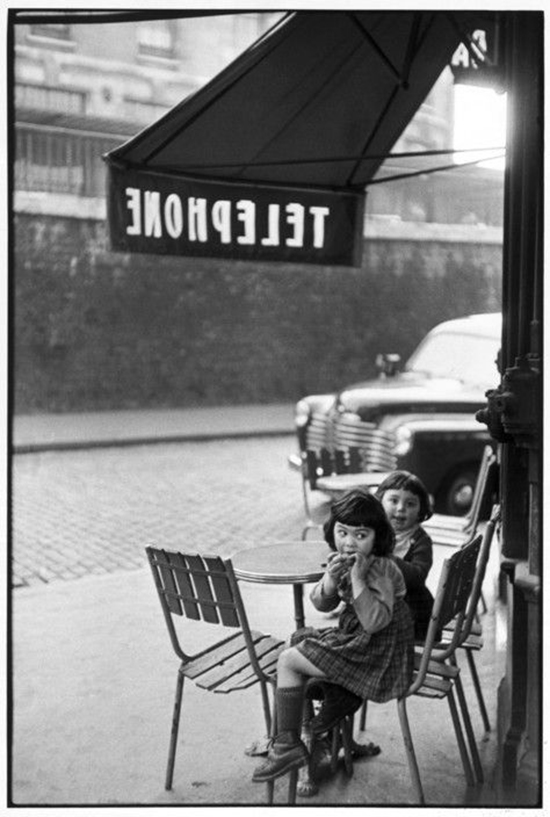 Fotografi famosi: 10 scatti indimenticabili di Henri Cartier-Bresson