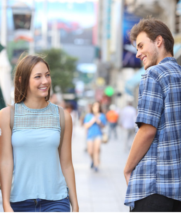 <p>Nei momenti in cui non siete nei paraggi o siete distratte, magari dal cellulare, il narcisista patologico si starà guardando già intorno, alla ricerca di una ragazza che lo noti e che, imbarazzata dal suo sguardo da seduttore, alla fine finisca con l’arrossire e il sorridergli.</p>