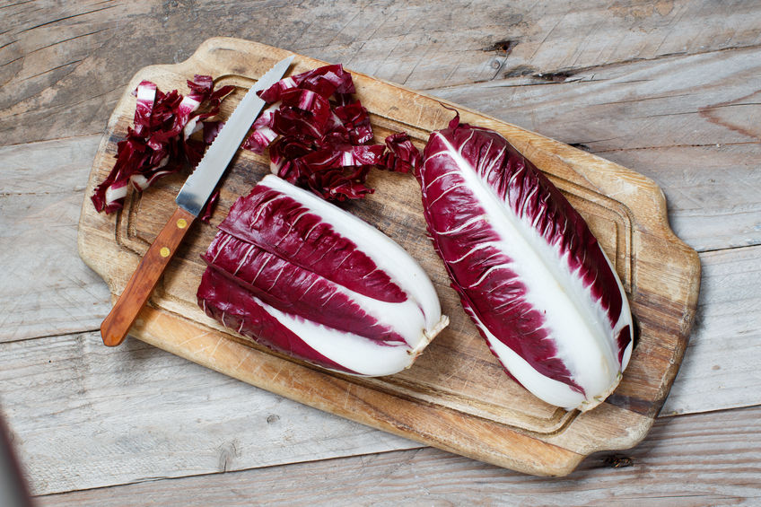 Radicchio su tagliere