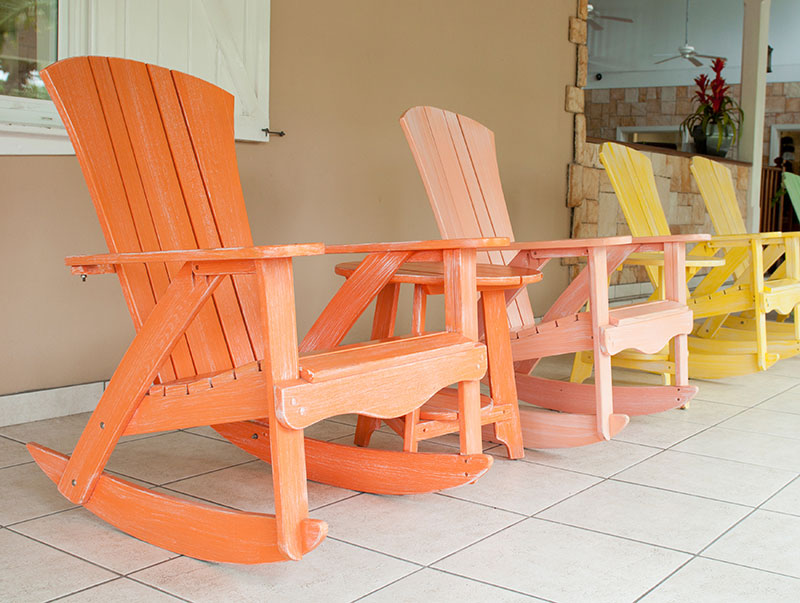 sedie-di-legno-colorate