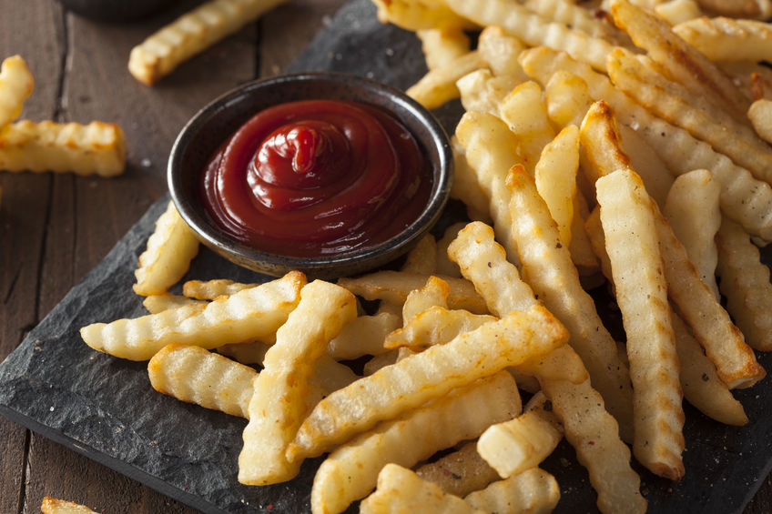 Ketchup e patatine fritte