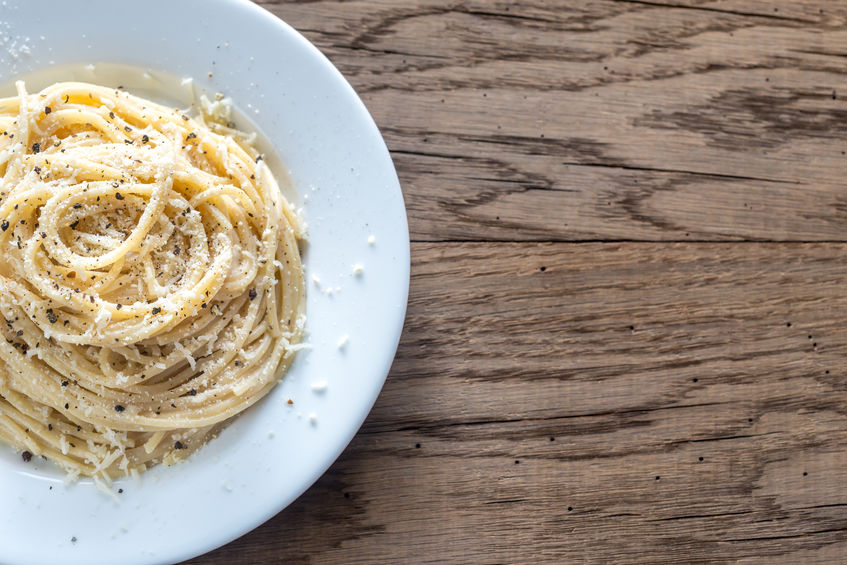 spaghetti cacio e pepe