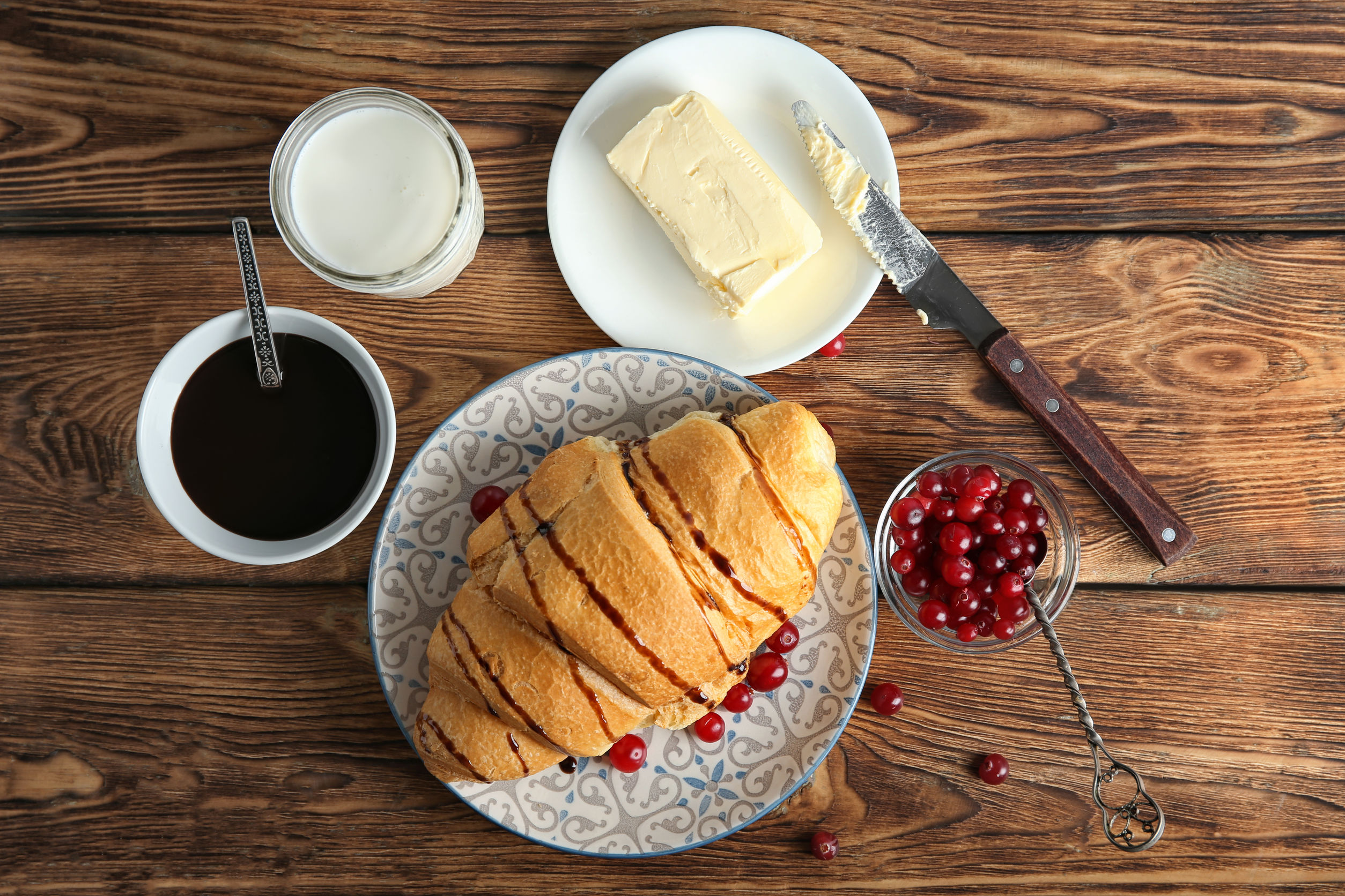 Croissant con marmellata di ribes