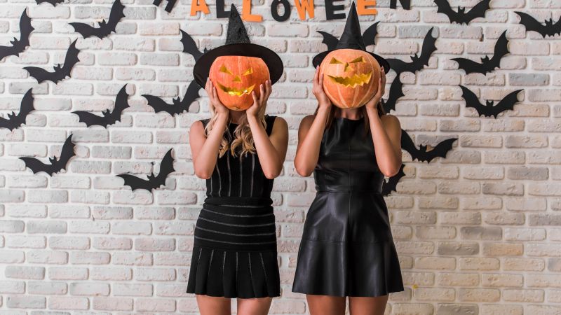 halloween party